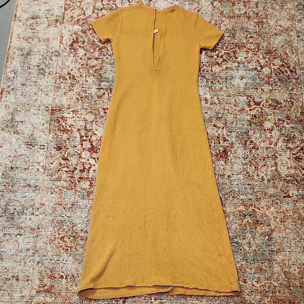 St. John Yellow Sheath Maxi Dress Crew Neck Casual